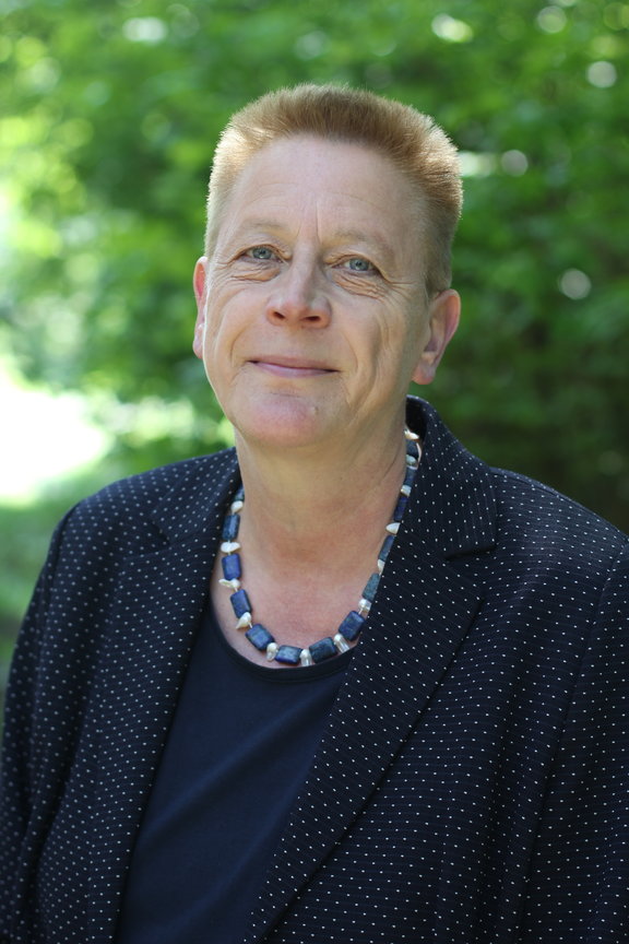 Anke_Hubricht__stellv._Schulleiterin_.JPG  